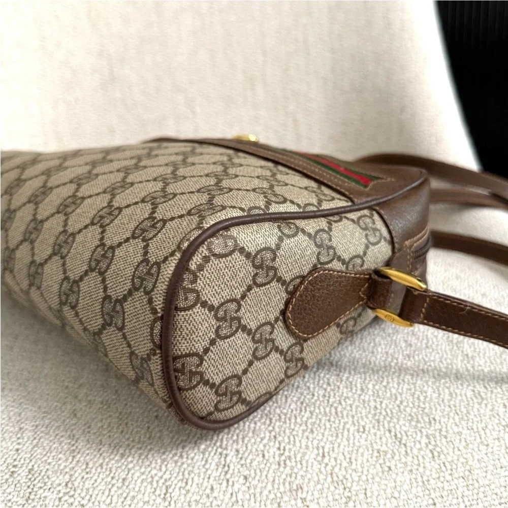 Authentic Gucci crossbody bag brown monogram coated canvas - Picture 6 of 12